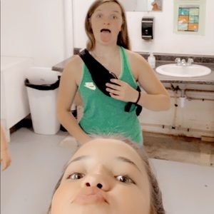 Meet your Posher, Makenna